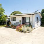 Rent 1 bedroom house in Papamoa