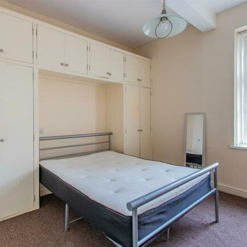 1 bedroom apartment to rent Cwmcarn