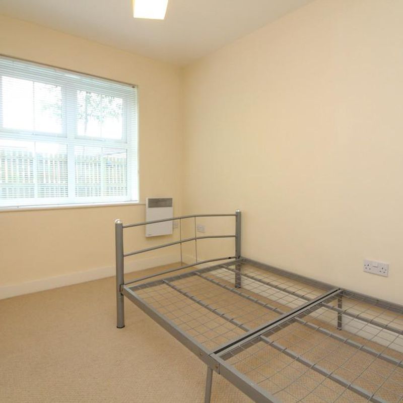 Chepstow Close, Catterick Garrison 2 bed apartment to rent - £650 pcm (£150 pw) Colburn