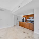 Rent 2 bedroom apartment of 1125 m² in Coral Gables