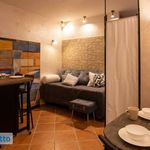 Rent 3 bedroom apartment of 60 m² in Naples
