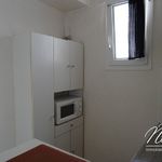 Appartement de 20 m² avec 1 chambre(s) en location à Nîmes