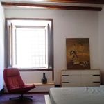Rent a room of 144 m² in Barcelona