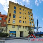 Affitto 4 camera appartamento di 65 m² in Genova
