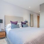 Rent 3 bedroom flat in Kingston upon Thames