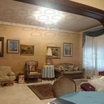Affitto 4 camera appartamento di 135 m² in Messina
