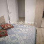 Affitto 4 camera appartamento di 70 m² in Perugia