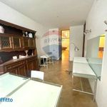 Rent 6 bedroom apartment of 210 m² in Napoli