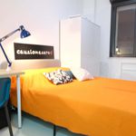 Rent a room of 180 m² in Sassari