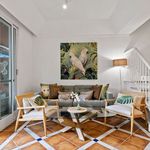 Rent 3 bedroom house of 250 m² in Marbella