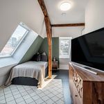Rent a room of 140 m² in Stuttgart