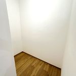 Miete 4 Schlafzimmer wohnung von 102 m² in Sankt Pölten