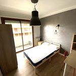 Appartement de 81 m² avec 5 chambre(s) en location à Marseille
