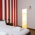 Affitto 6 camera appartamento di 120 m² in Milano