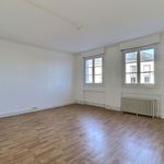 Rent 3 bedroom apartment of 92 m² in Louviers