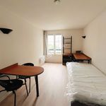 Rent 1 bedroom apartment of 17 m² in Courbevoie