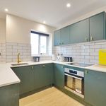 Rent 6 bedroom apartment of 74 m² in Bristol
