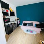 Rent 1 bedroom apartment of 18 m² in Saint-Quentin