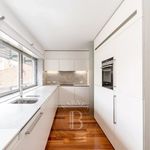 Rent 3 bedroom apartment of 142 m² in Lisboa