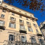 Affitto 3 camera casa di 150 m² in Torino