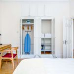 Rent 2 bedroom flat of 73 m² in London
