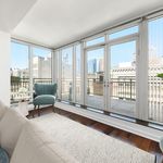 Rent 3 bedroom apartment of 202 m² in New York