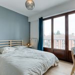 Rent a room of 105 m² in Lille