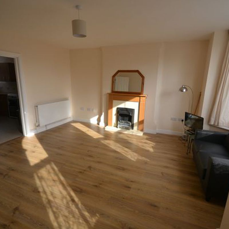 Flat to rent in Larkdale Street, Nottingham NG7 Forest Fields