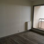 Rent 1 bedroom apartment of 47 m² in Saint-Brieuc