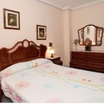 Rent 3 bedroom apartment of 135 m² in Sevilla