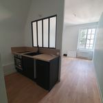 Rent 2 bedroom apartment of 32 m² in Tours