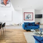 Rent 3 bedroom apartment of 150 m² in Brussel