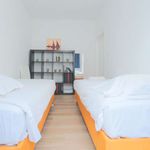 Huur 2 slaapkamer appartement van 70 m² in Saint-Josse-ten-Noode