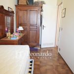 Affitto 2 camera appartamento di 85 m² in Viareggio