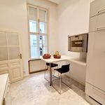 Rent 4 bedroom apartment of 164 m² in Vienna
