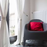 Rent a room of 127 m² in Milano