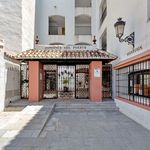 Rent 3 bedroom apartment of 94 m² in Marbella