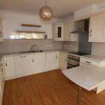 Rent 3 bedroom apartment in Buxton