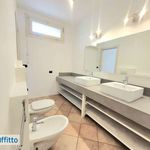 Affitto 2 camera appartamento di 103 m² in Bologna
