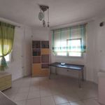 Rent 4 bedroom house of 210 m² in Myki