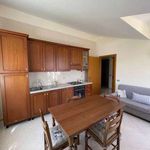 Affitto 2 camera appartamento di 80 m² in Mileto