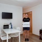 Rent a room of 85 m² in Camarma de Esteruelas