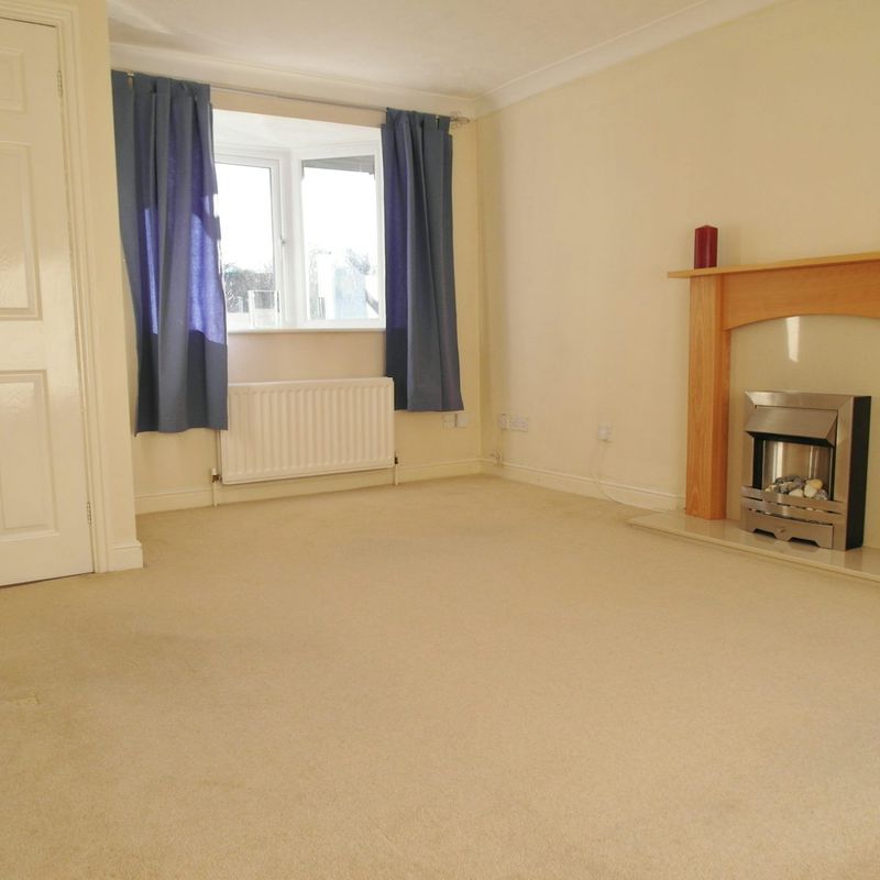 Detached House to rent on Ibbetson Oval Churwell,  LS27, United kingdom Morley Hole