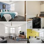 Rent 3 bedroom flat in Bournemouth, Christchurch and Poole