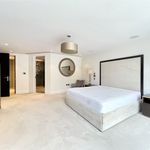 Rent 3 bedroom apartment in Hadley Wood