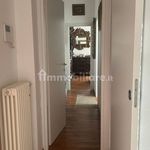 Affitto 3 camera appartamento di 70 m² in Como