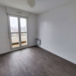 Rent 2 bedroom apartment of 45 m² in saint-cyr-sur-loire