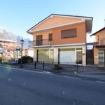 Rent 2 bedroom house of 80 m² in Châtillon