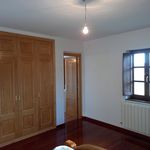 Alquilo 4 dormitorio casa de 270 m² en Lugo