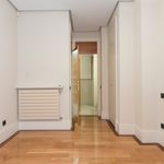 Alquilo 3 dormitorio apartamento de 246 m² en Madrid